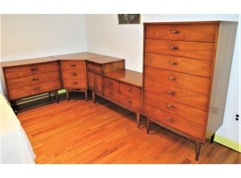 Mid-Century Modern Dixie L-shaped Dressers - 4 Pieces
