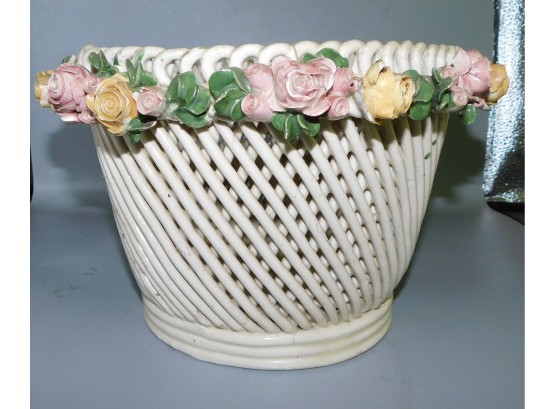 Vintage Ceramic Floral Pattern Decorative Basket