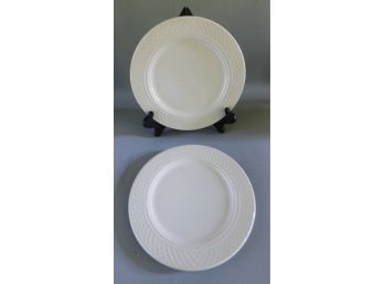 Homer Laughlin China Gothic Pattern Plate Set - 4 Total