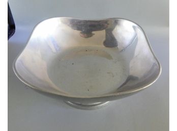 Wilton Armetale Footed Aluminum / Pewter Serving Bowl