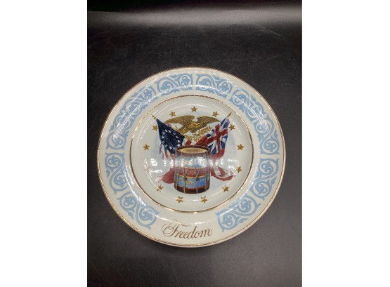 Avon 'freedom' By Enoch Wedgwood  England Plate