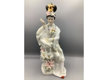 Porcelain Japanese Geisha Figurine