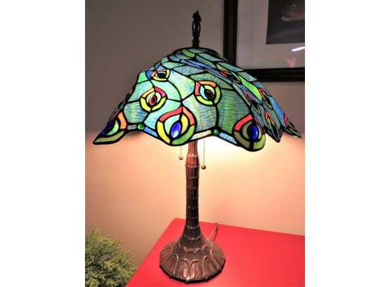 Tiffany Style Peacock Feathers Table Lamp With 2 Lights