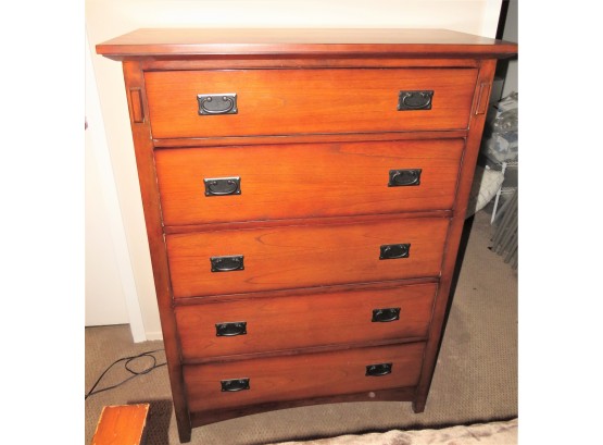Dresser With 5 Drawers