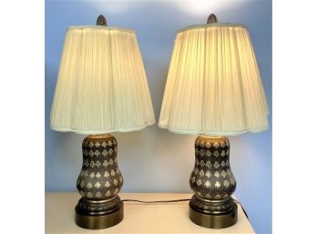 Stiffel -style Brass Table Lamp With Glass & Fabric Pleated Shade & Extra Glass Shade - Set Of 2