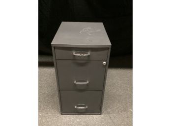 Gray Metal 3 Drawer File Cabinet