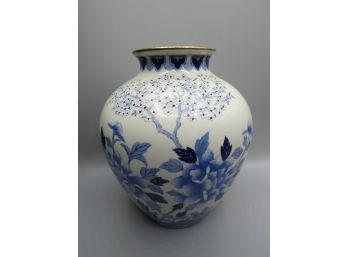 Hand Painted In China Blue/white Floral Vase