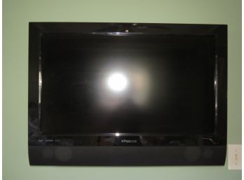 Polaroid LCD TV TLX-03210B 32' With Wall Mount -NO POWER CORD