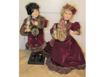 Man & Woman Electronic Animated/lighted Christmas Figures - Set Of 2 (woman Not Working)