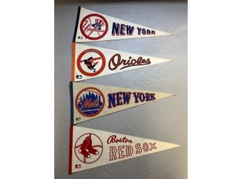 Vintage MLB Sport Pennants New York Yankees, Baltimore Orioles, New York Mets, Boston Red Sox  - 4 Total