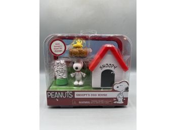 Peanuts Snoopy Dog House Figurine - Box Included