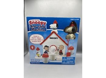 The Original Snoopy Sno-cone Machine - New In Box
