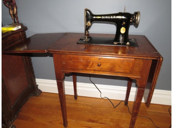 Singer Sewing Machine With  Table
