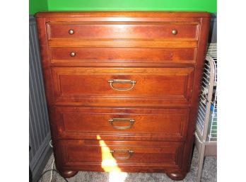 Young America 4 Drawer Dresser