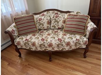 Ethan Allen Wooden Floral Pattern Settee With Two Throw Pillows
