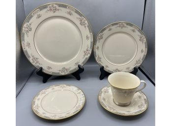 Lenox Somerset Pattern China Set - 76 Pieces Total - Service For 12
