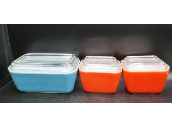 Pyrex Baking Dishes With Lids - Assorted Set Of 3