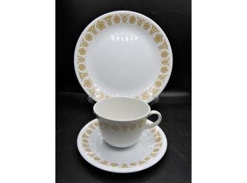 Corelle Living Ware Cups, Saucers, Plates - 18 Pieces