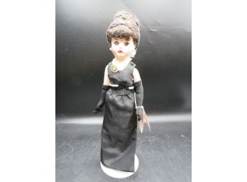 Madame Alexander Collectible Doll - Holly Golightly And Cat In Original Box