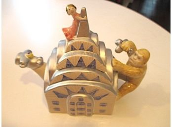 Rare King Kong Teapot By Omnibus Japan