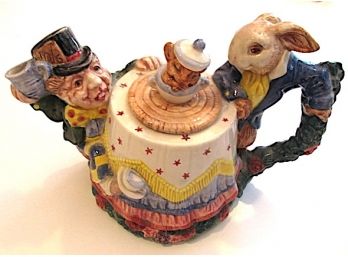 1992 Disney Alice In Wonderland Mad Hatter Teapot By FITZ & FLOYD