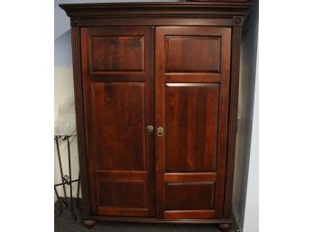 Entertainment Armoire With Electric (075)