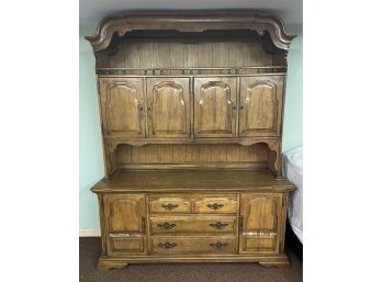 Solid Wood Curio Cabinet With Hutch