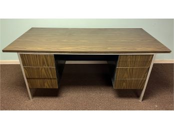 Composite Laminate Metal Frame Office Desk With 6 Drawers
