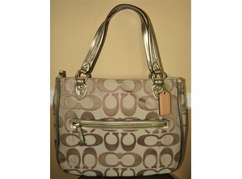 Coach Cream/rose  Fabric Handbag  Double Handle, Outside Zipper Storage - New