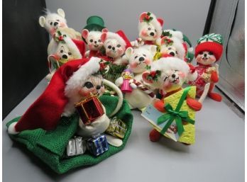 Annalee White Mice & Bears Christmas Dolls - Lot Of 11
