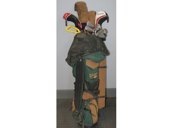 The Bushwhacker II Golf Bag & 19 Clubs