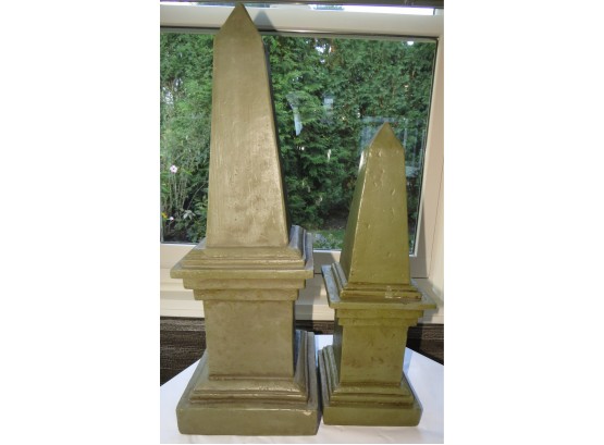 Green Resin Obelisk - Set Of 2
