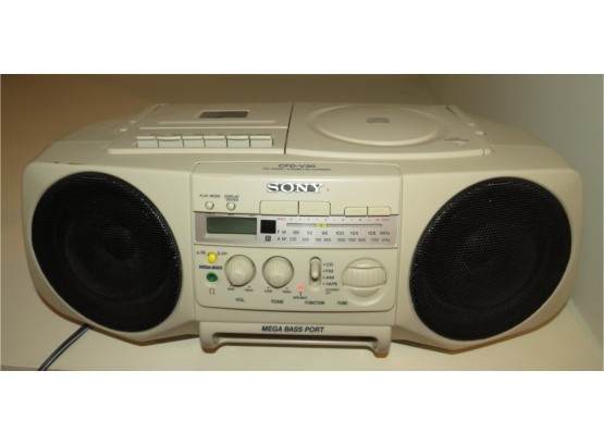 Sony CFDV30 CD/Radio Cassette Recorder