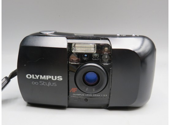 Olympus Infinity Stylus AF 35mm 3.5 Prime Lens Point-and-Shoot Film Camera