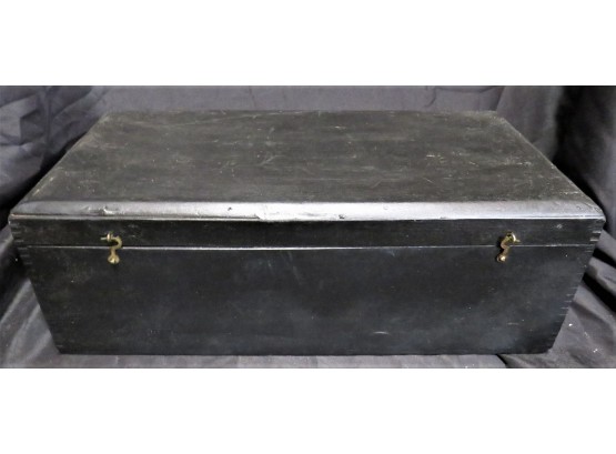 Black Wood Storage Box With Inside Sectioned Storage Tray