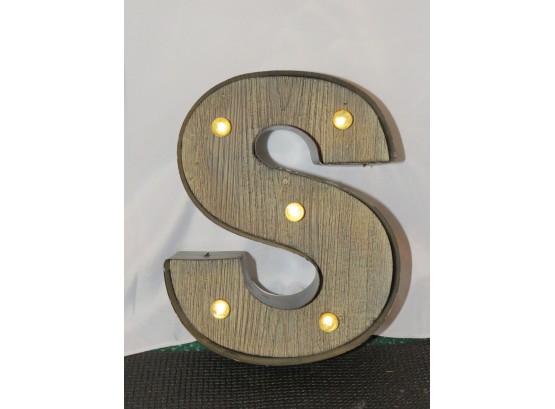 Studio Decor Metal 's' Battery Operated Light Up Letter Wall Decor