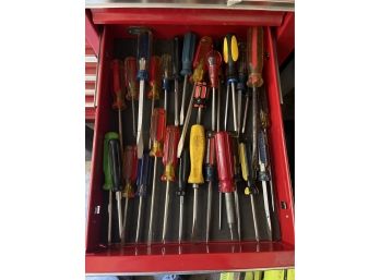 Assorted Lot Of Screwdrivers