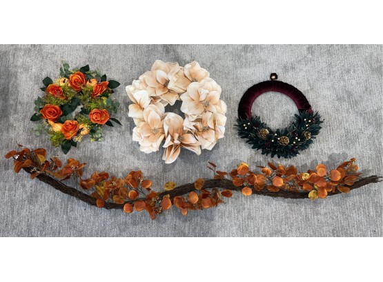 Decorative Faux Wreaths & Garland