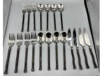 Gourmet Settings Exotique Pattern Cutlery Set - 19 Pieces Total