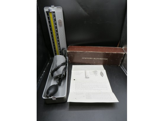 Vintage Sphygmo Manometer, Blood Pressure Monitor Blood Pressure Gauge, Medical Device- In Original Box