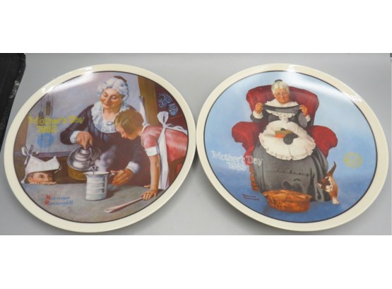 Knowles Norman Rockwell 'mending Time' & The Cooking Lesson' Plates W/cert. Of Authenticity & Original Boxes