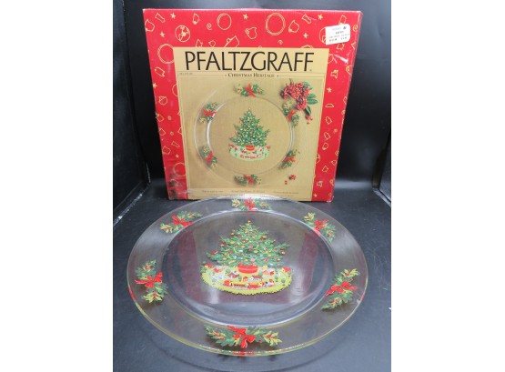 Pfaltzgraff Christmas Heritage Round Glass Platter - In Original Box