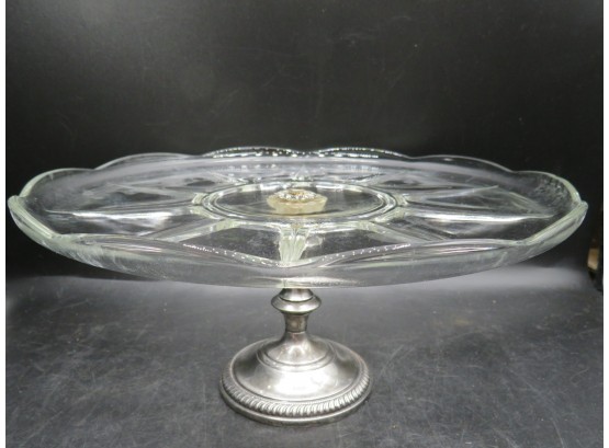 Pedestal Glass Cake Stand With Metal Base