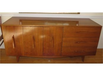 Mid-Century Modern Wood Buffet Storage Cabinet With 3 Drawers, 2 Doors