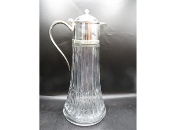 Glass Pitcher With Plastic Ice Cube Insert
