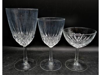 Stemmed Glassware - Champagne & Wine Glasses -lot Of 24