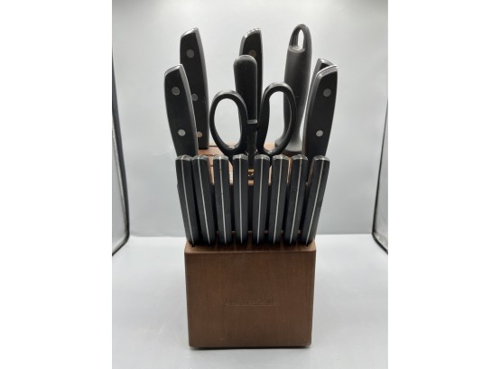 Tools Of The Trade Kitchen Knife Set - 16 Pieces Total