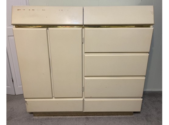 Bassett Furniture 6-drawer Dresser/armoire