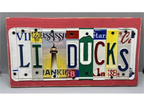 Decorative L.I Ducks Wooden License Plate Style Wall Decor