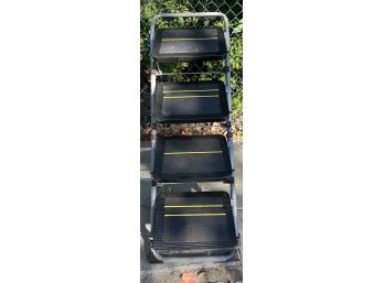 Folding Step Ladder With Grip-tape